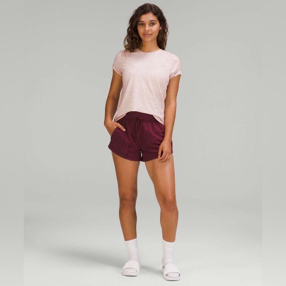 Lululemon Love Crew T-Shirt in Summit Wash Smoky Topaz Size 10.